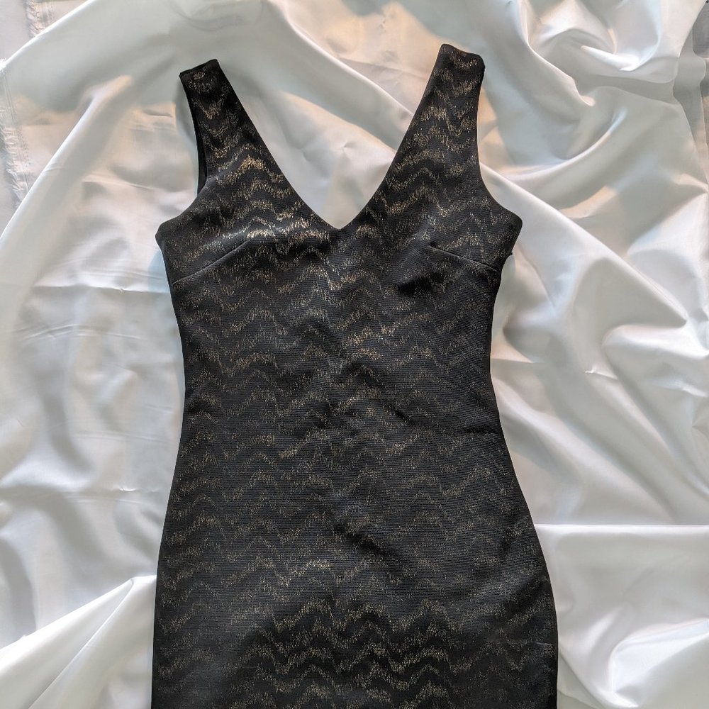 Aqua black chevron shimmer mini dress (XS)